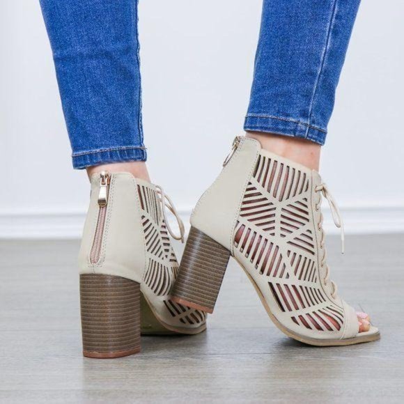 Open Toe Laced Up Spring Cut Out Ankle Booties - Picture 6 of 8